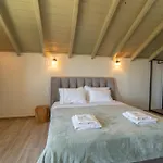 Hellosummer Boutique Suites,near Fiscardo!