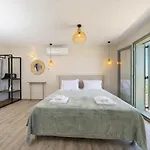 Hellosummer Boutique Suites,near Fiscardo!