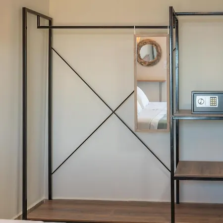 Hellosummer Boutique Suites,near Fiscardo! Hotel apartamentowy 4*