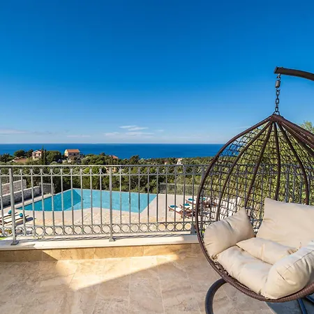 Hotel apartamentowy Hellosummer Boutique Suites,near Fiscardo! 4*