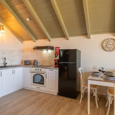 Hellosummer Boutique Suites,near Fiscardo! 4* Antipata