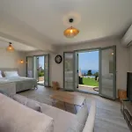 Aparthotel Hellosummer Boutique Suites,near Fiscardo!