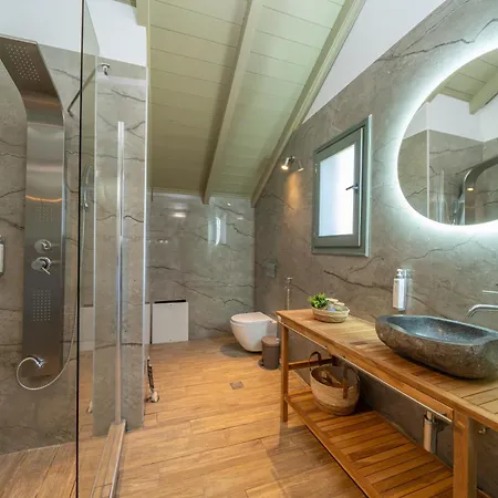 Hellosummer Boutique Suites,near Fiscardo! Apartahotel