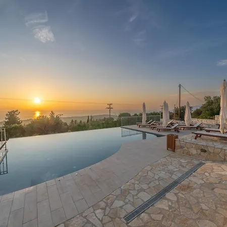 Hellosummer Boutique Suites,near Fiscardo!