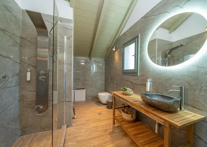 Hellosummer Boutique Suites,near Fiscardo! Aparthotel