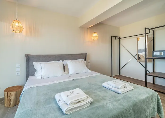 Hellosummer Boutique Suites,near Fiscardo! Aparthotel Antipata (Erisos)
