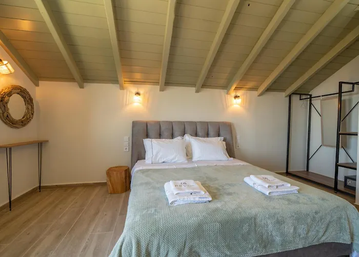 Hellosummer Boutique Suites,near Fiscardo!