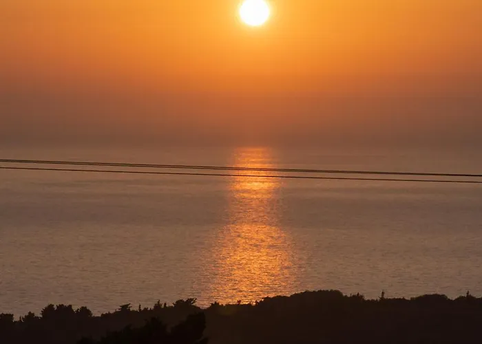 Hellosummer Boutique Suites,near Fiscardo! Ξενοδοχείο με διαμερίσματα