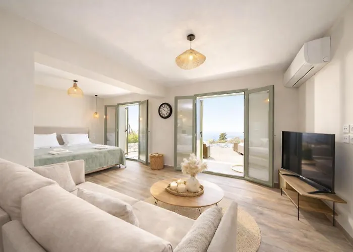 Hellosummer Boutique Suites,near Fiscardo!