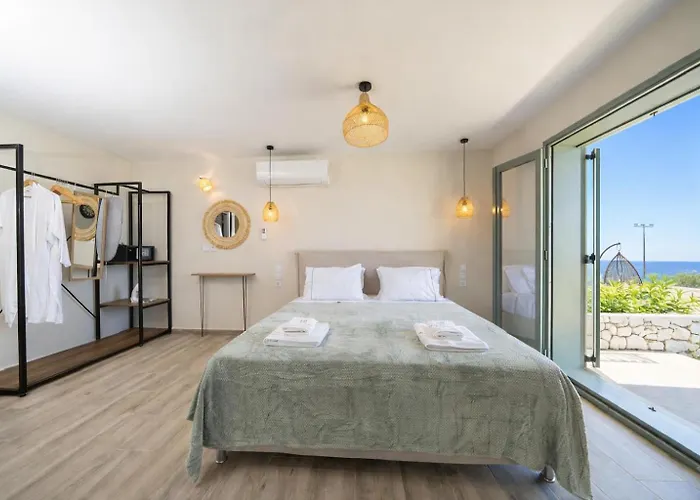 Hellosummer Boutique Suites,near Fiscardo!