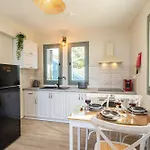 Hellosummer Boutique Suites,near Fiscardo! Апарт-отель Antipata (Erisos)