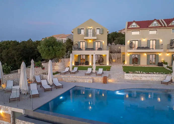 Апарт-отель Hellosummer Boutique Suites,near Fiscardo! 4*